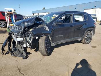  Salvage Jeep Compass