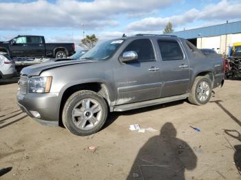  Salvage Chevrolet Avalanche