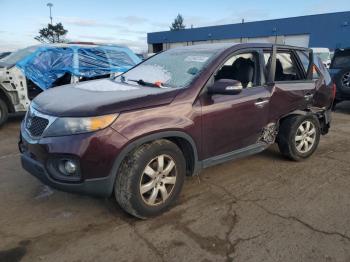  Salvage Kia Sorento