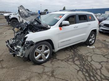  Salvage Jeep Grand Cherokee