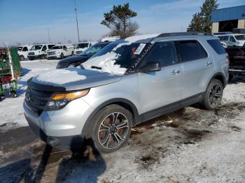  Salvage Ford Explorer