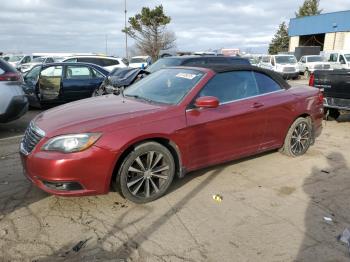  Salvage Chrysler 200