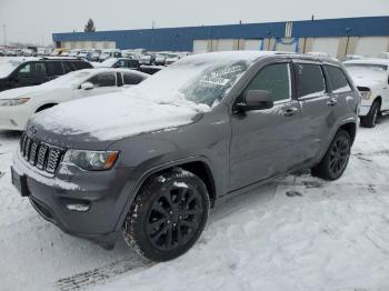  Salvage Jeep Grand Cherokee