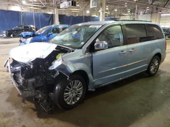  Salvage Chrysler Minivan