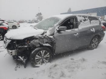  Salvage Nissan Pathfinder