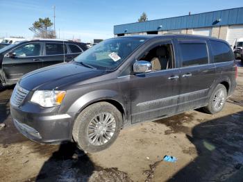  Salvage Chrysler Minivan