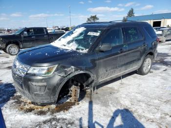  Salvage Ford Explorer