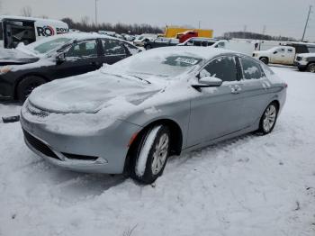  Salvage Chrysler 200