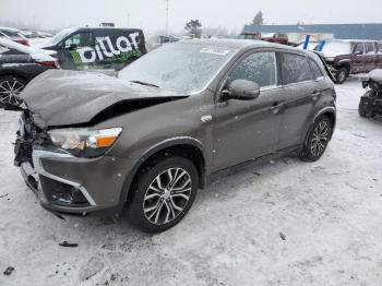  Salvage Mitsubishi Outlander