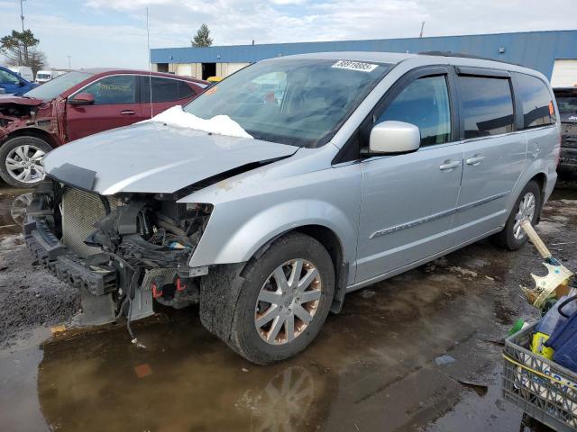  Salvage Chrysler Minivan