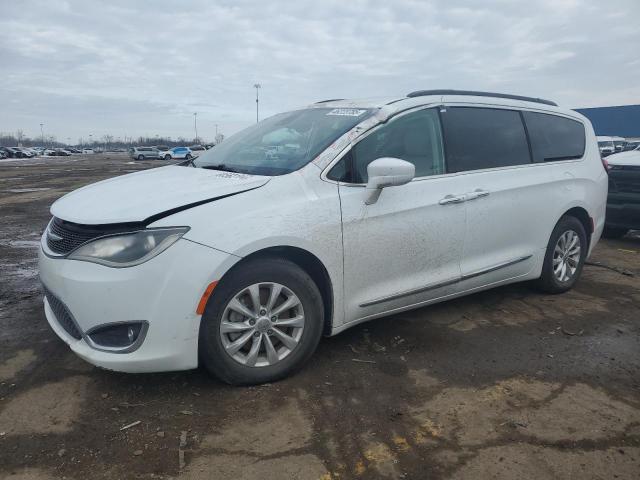  Salvage Chrysler Pacifica