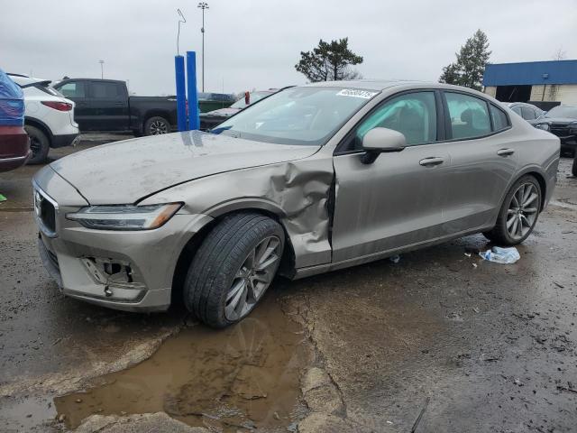  Salvage Volvo S60