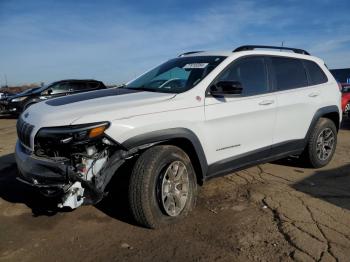  Salvage Jeep Cherokee