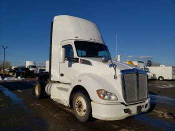  Salvage Kenworth Constructi