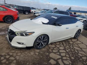  Salvage Nissan Maxima