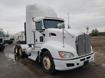  Salvage Kenworth T600