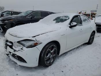  Salvage Alfa Romeo Giulia Sup