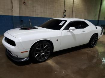  Salvage Dodge Challenger