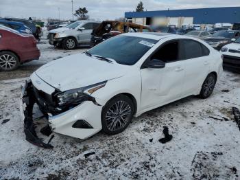  Salvage Kia Forte