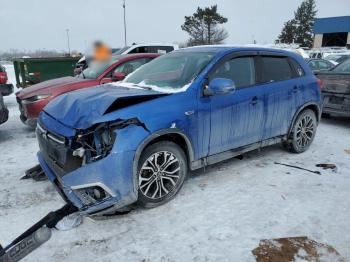  Salvage Mitsubishi Outlander