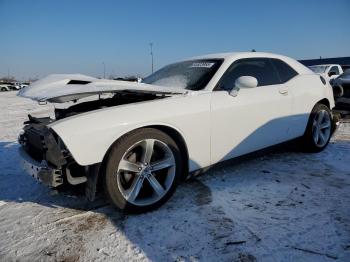  Salvage Dodge Challenger