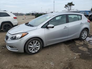  Salvage Kia Forte