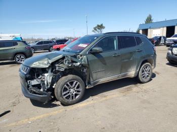  Salvage Jeep Compass