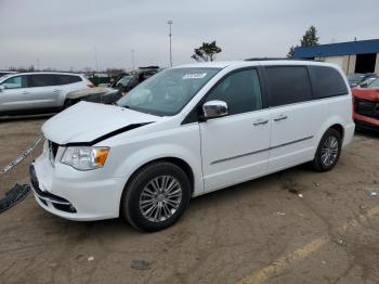  Salvage Chrysler Minivan