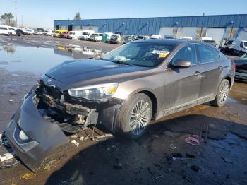  Salvage Kia Cadenza