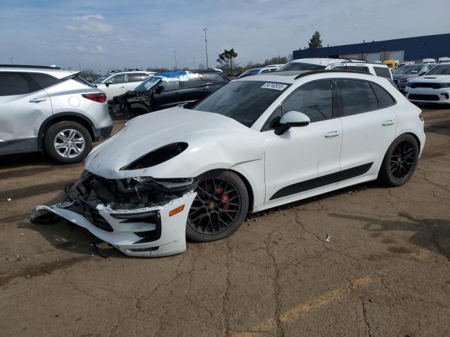  Salvage Porsche Macan