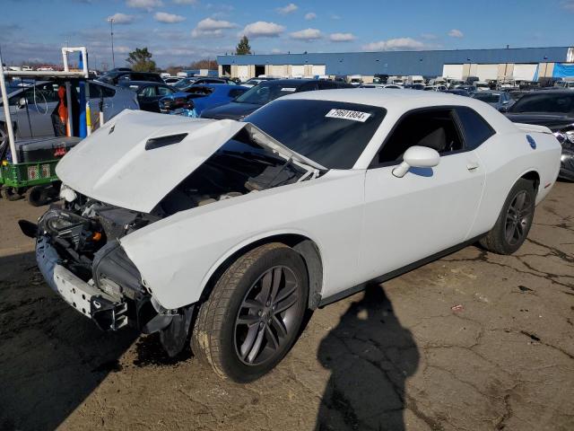  Salvage Dodge Challenger