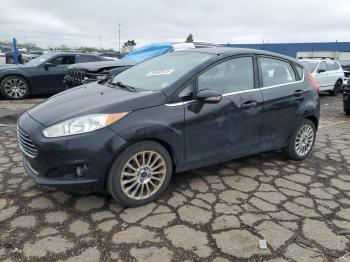  Salvage Ford Fiesta