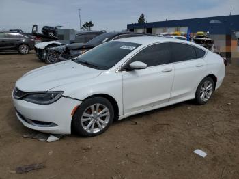  Salvage Chrysler 200