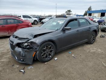  Salvage Chrysler 300