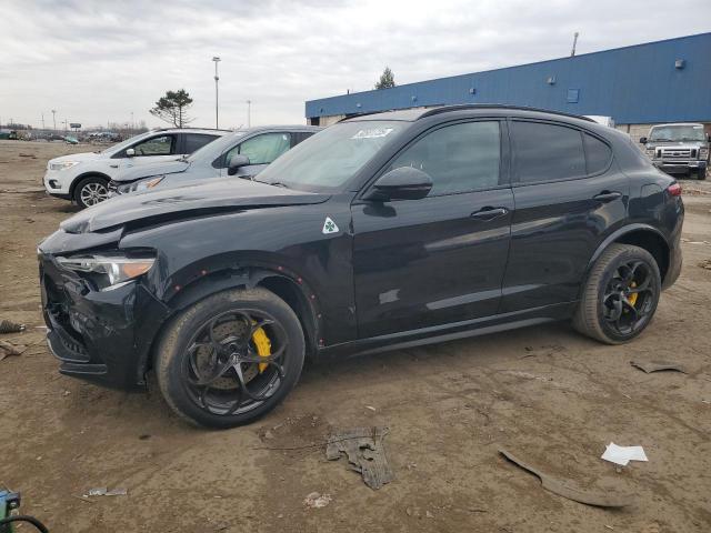  Salvage Alfa Romeo Stelvio