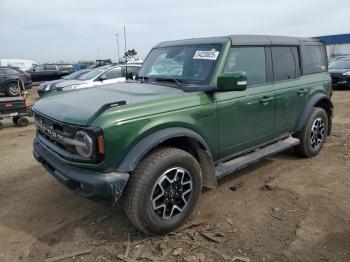  Salvage Ford Bronco
