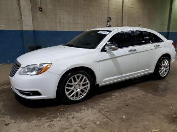  Salvage Chrysler 200