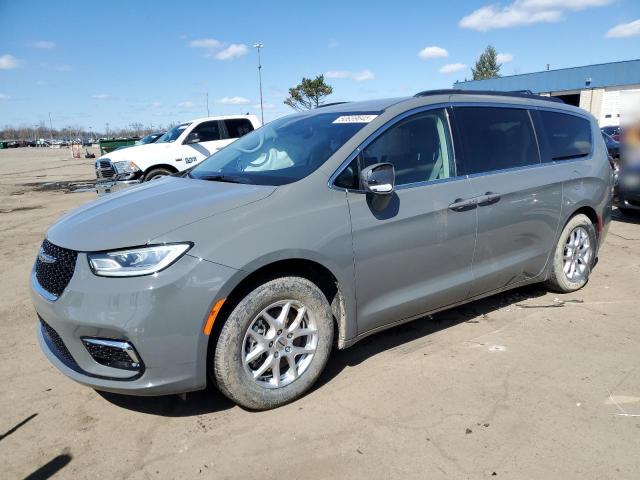  Salvage Chrysler Pacifica