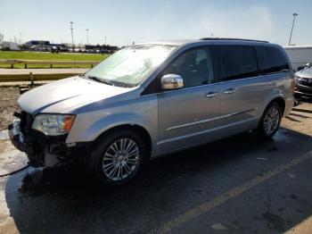  Salvage Chrysler Minivan