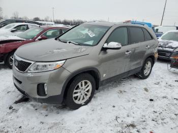  Salvage Kia Sorento