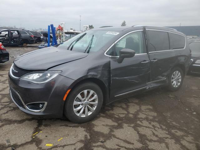  Salvage Chrysler Pacifica