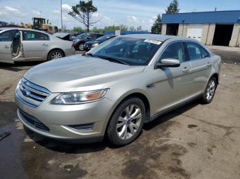  Salvage Ford Taurus