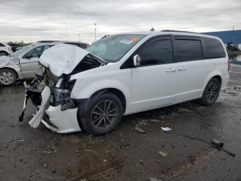  Salvage Dodge Caravan