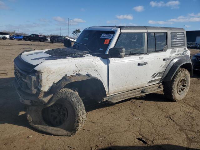  Salvage Ford Bronco