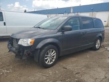  Salvage Dodge Caravan