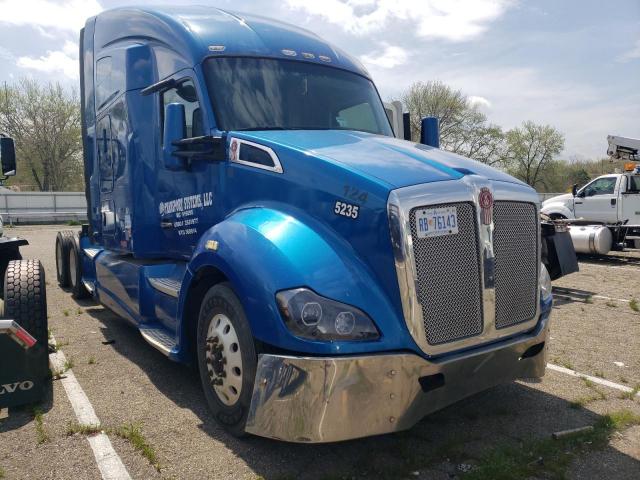  Salvage Kenworth Constructi