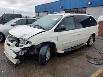  Salvage Dodge Caravan
