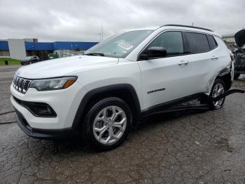  Salvage Jeep Compass