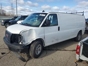  Salvage GMC Savana