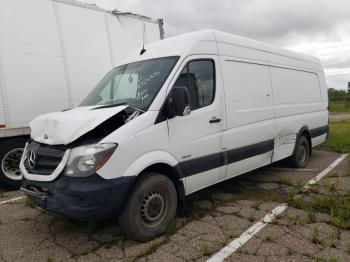  Salvage Mercedes-Benz Sprinter